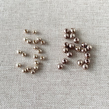 Load image into Gallery viewer, Round 2mm and 3mm - Silver Plated - Spacer beads - Smooth Round - Ball Beads - Pack of 38 Beads - The Attic Exchange