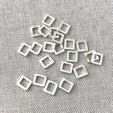 Load image into Gallery viewer, Shiny Silver Square Links - 6mm - Silver Plated - Package of 22 Links - The Attic Exchange