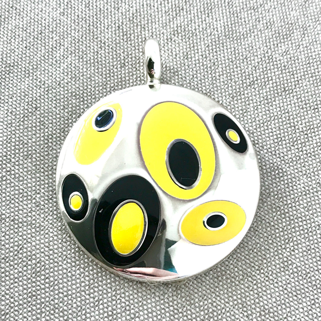 Yellow and Black Silver Plated Circle Pendant - 40mm - Silver Plated - Package of 1 Pendant - The Attic Exchange