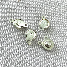 Load image into Gallery viewer, Steampunk Pulley Charms - 9mm - Antiqued Silver Plated - Package of 4 Charms - The Attic Exchange