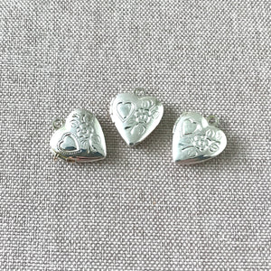 Silver Plated Heart Lockets - Flower Heart Design - 16mm - Silver Plated - Package of 3 Locket Charms - The Attic Exchange