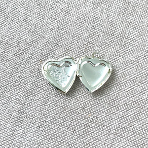 Silver Plated Heart Lockets - Flower Heart Design - 16mm - Silver Plated - Package of 3 Locket Charms - The Attic Exchange