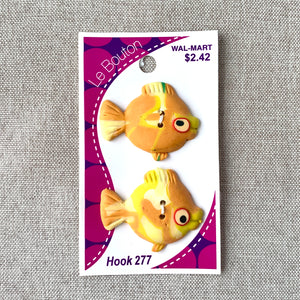 6208 Fish - Le Bouton - 2 Hole Button - Yellow Orange