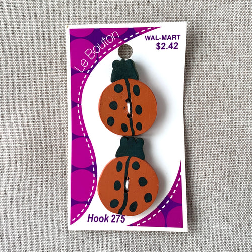 6205 Ladybug - Le Bouton - 2 Hole Button - Red