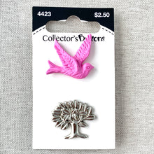 Load image into Gallery viewer, 4423 Bird and Tree - Collectors Buttons - 1 Hole Shank Buttons - 25mm 32mm - Pink Silver