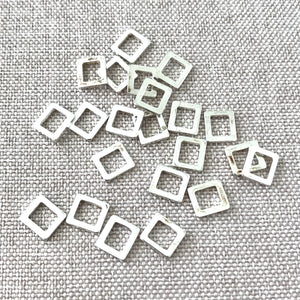 Shiny Silver Square Links - 6mm - Silver Plated - Package of 22 Links - The Attic Exchange