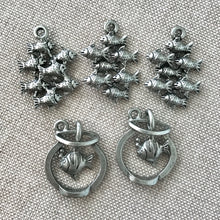 Load image into Gallery viewer, Pewter Fish Dangle Antique Silver Charms - Antiqued Silver - Pewter - Package of 5 Charms - The Attic Exchange