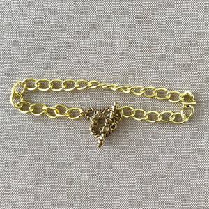 Bow Toggle Curb Chain - Gold Plated Curb Chain Bracelet - 8" - 8 inch - With Toggle Clasp - The Attic Exchange