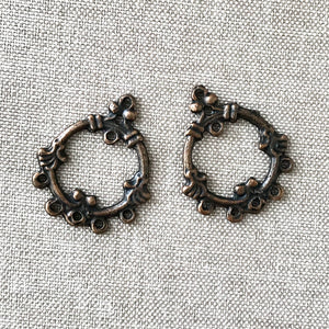 Antiqued Copper Fancy Circle Chandelier Drop - 28mm - Round 6 Loops - Antique Copper - Package of 2 Findings - The Attic Exchange
