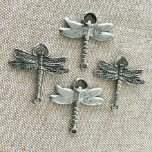 Load image into Gallery viewer, Pewter Silver Dragonfly Links - 25mm x 24mm - Pewter Silver - Package of 4 Links - The Attic Exchange