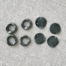 Load image into Gallery viewer, Oxidized Silver Wavy Circle Links with Drops - 11mm - Circle Connector Link - Oxidized Silver Plated - Package of 4 Links and 4 Drops - The Attic Exchange