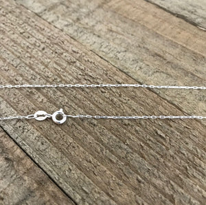 18" - 925 India Sterling Silver Chain - Super Fine - 18 Inch - Wholesale Chain - Spring Ring Clasp - .925 India Stamped - Cable Chain - The Attic Exchange